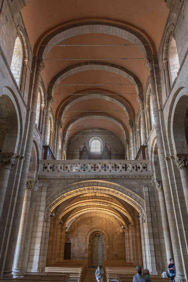 León 068 - real colegiata de San Isidoro.jpg